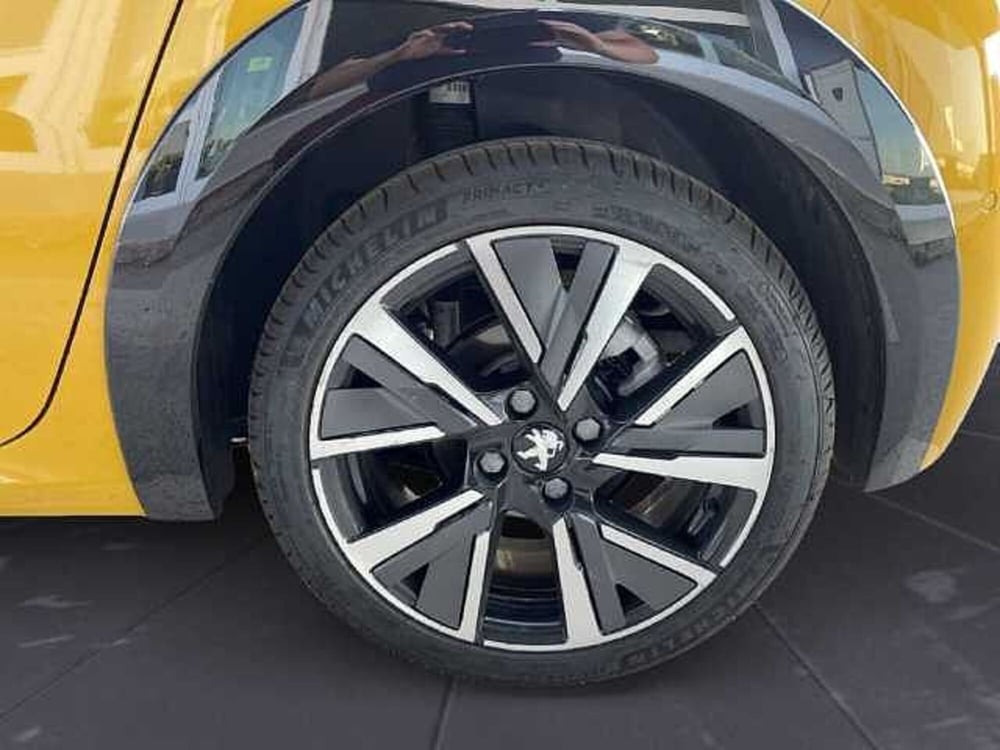 Peugeot 208 usata a Ragusa (12)