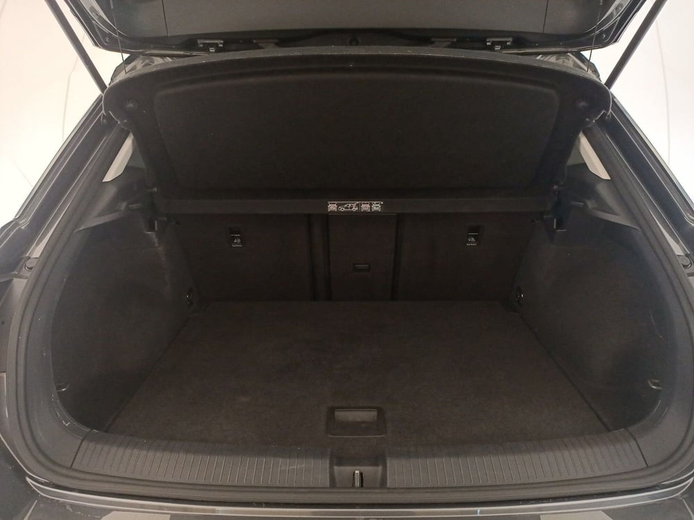 Volkswagen T-Roc usata a Bari (13)