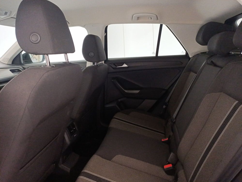 Volkswagen T-Roc usata a Bari (8)