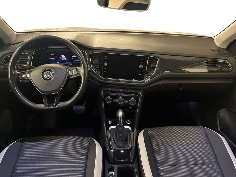 Volkswagen T-Roc usata a Milano (9)