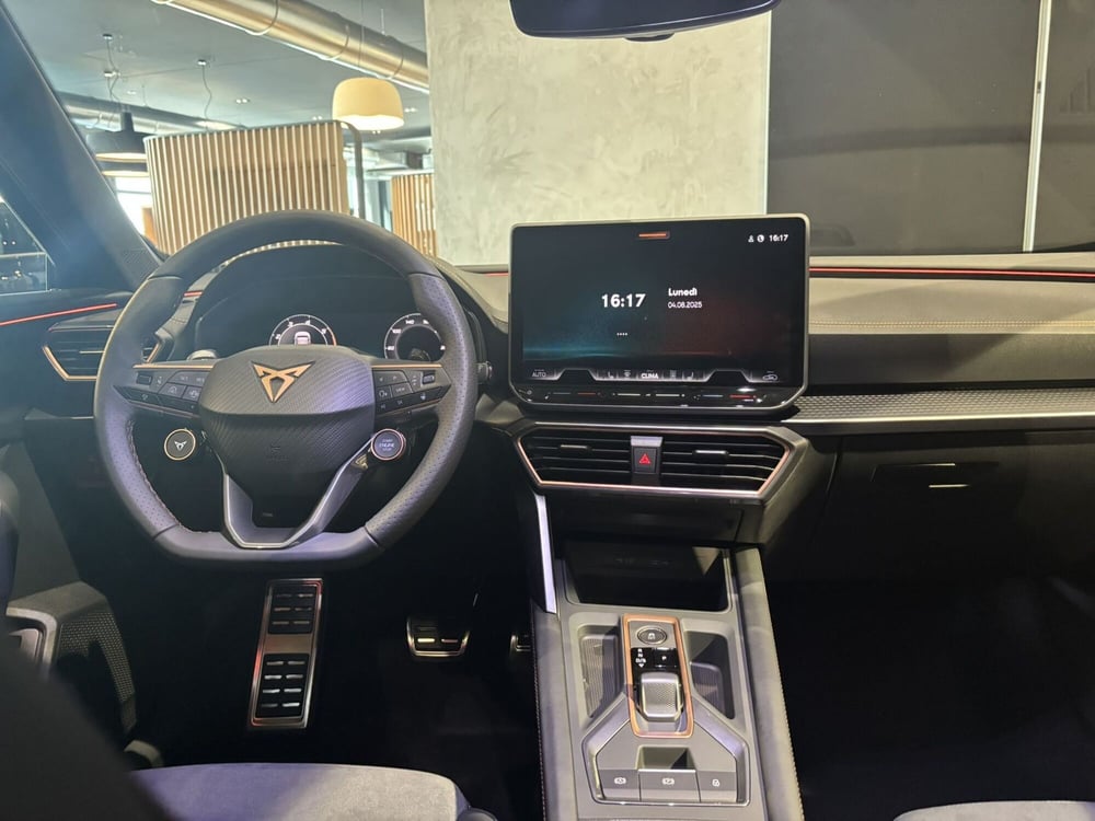 Cupra Formentor nuova a Ferrara (14)