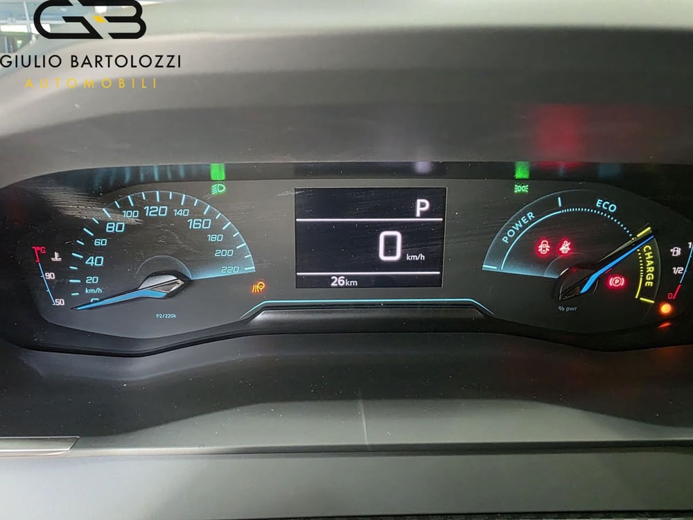 Peugeot 208 nuova a Prato (13)