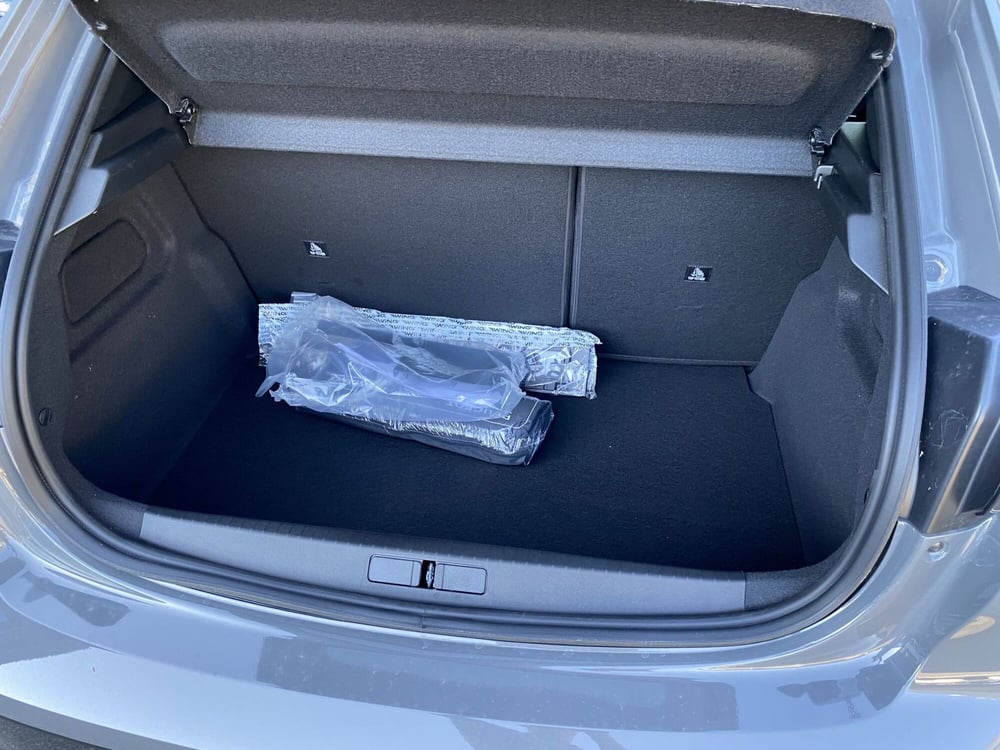 Peugeot 208 nuova a Modena (11)