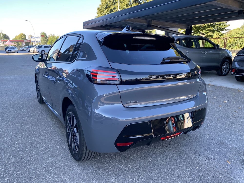 Peugeot 208 nuova a Modena (14)