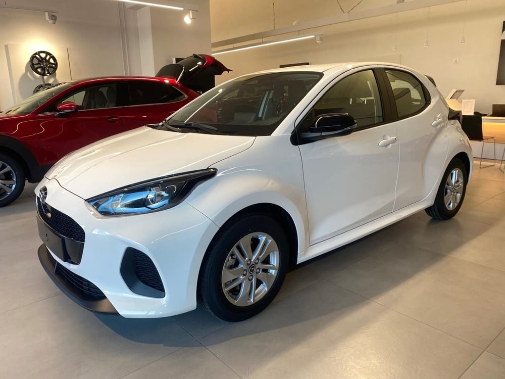 Mazda Mazda2 Hybrid nuova a Prato (10)