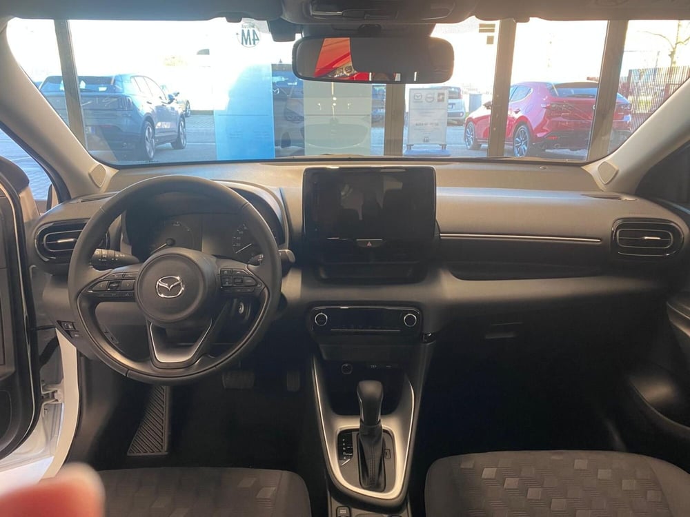 Mazda Mazda2 Hybrid nuova a Prato (16)