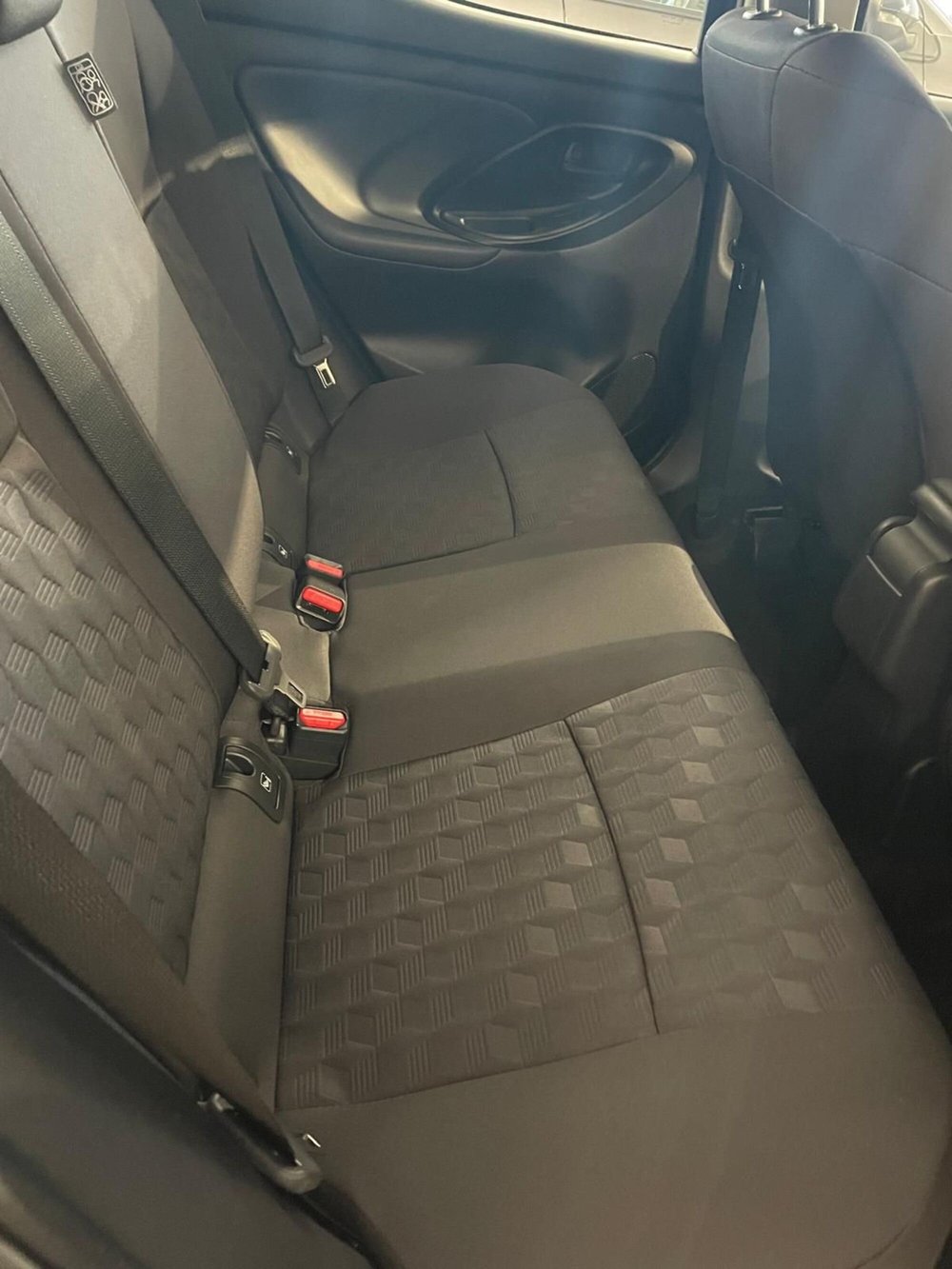 Mazda Mazda2 Hybrid nuova a Prato (16)