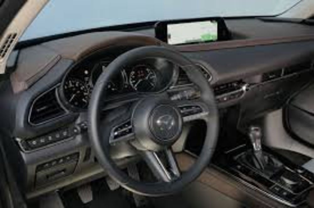 Mazda CX-30 nuova a Prato (16)