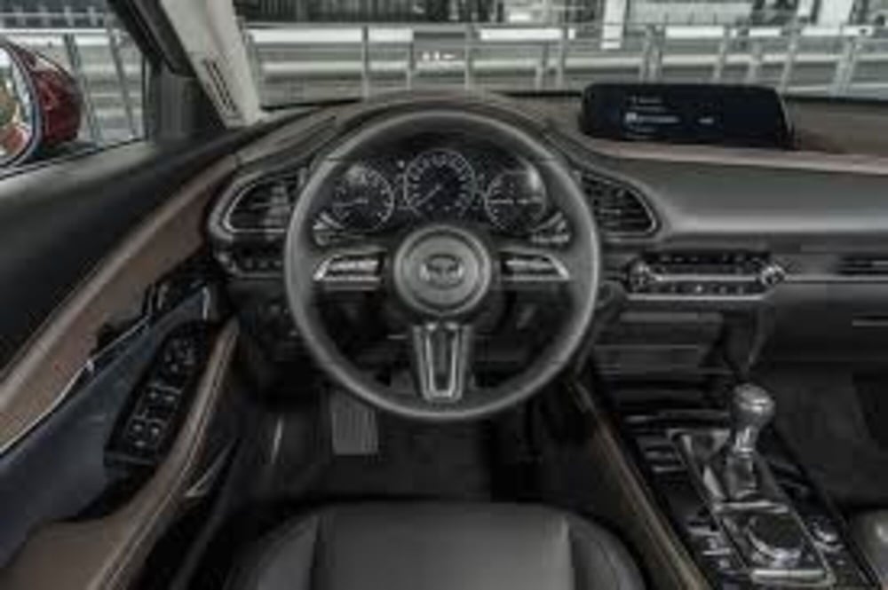 Mazda CX-30 nuova a Prato (17)