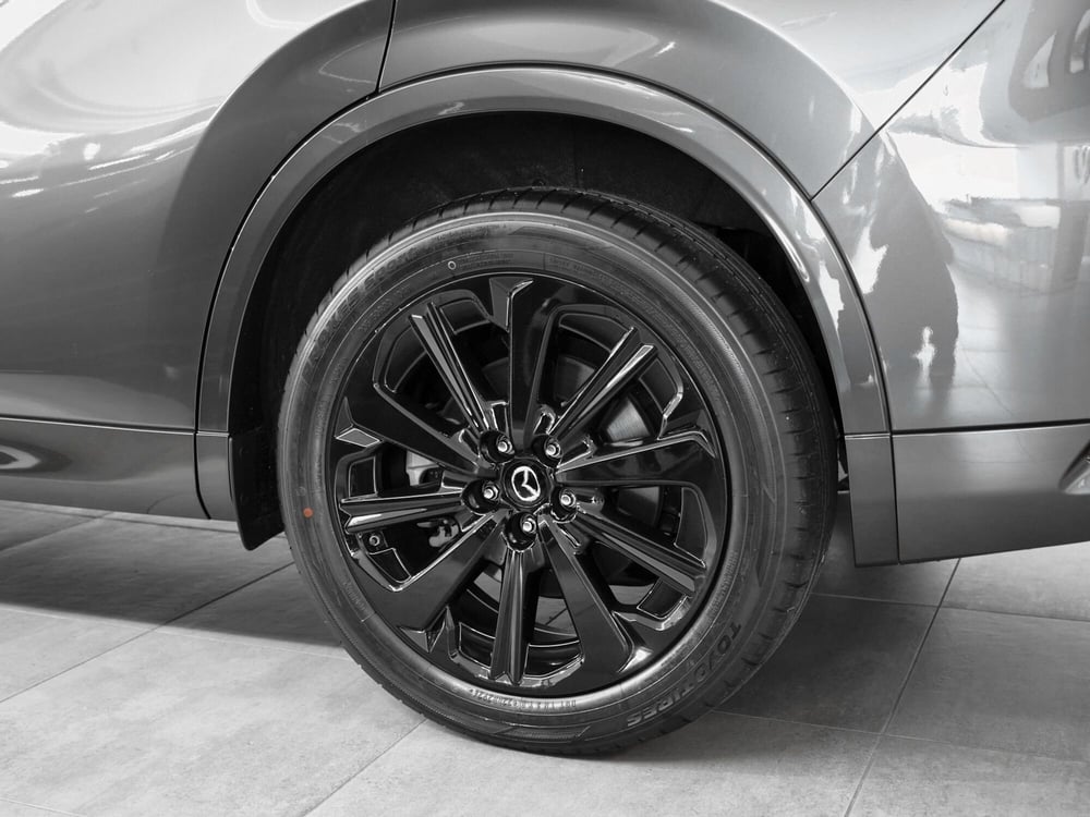 Mazda CX-80 nuova a Prato (5)