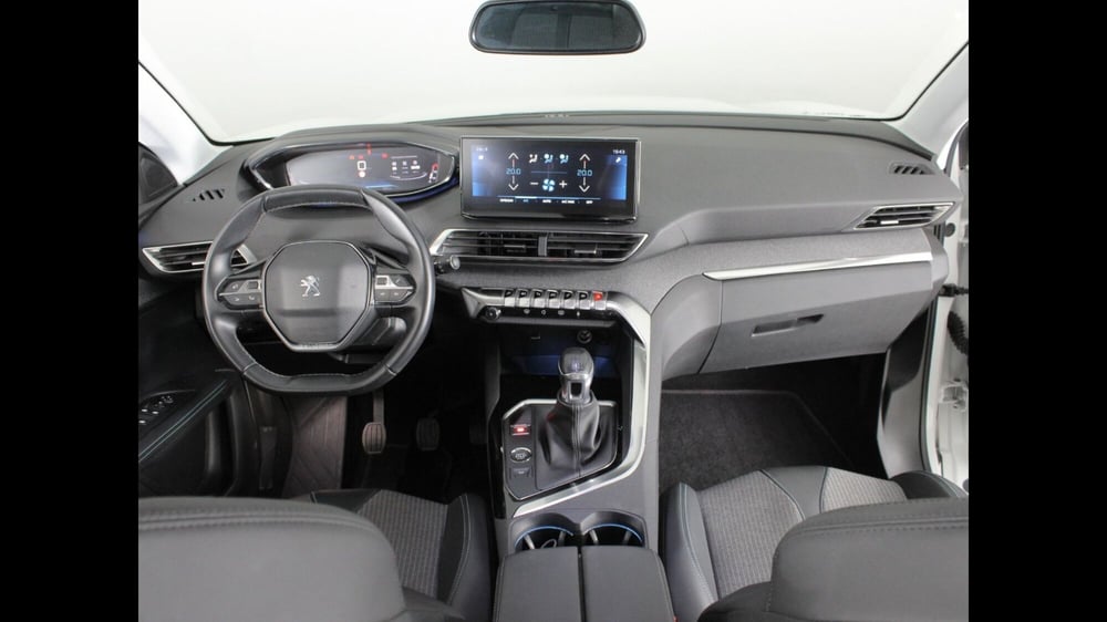 Peugeot 3008 usata a Palermo (9)