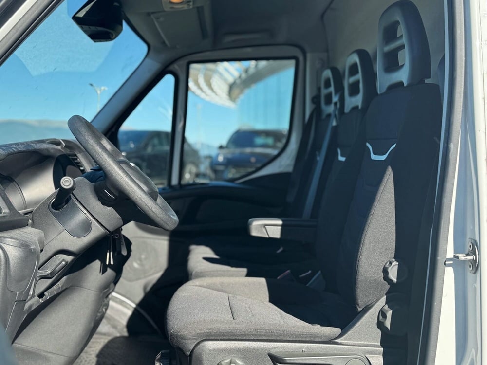 Iveco Daily Furgone usata a Perugia (11)