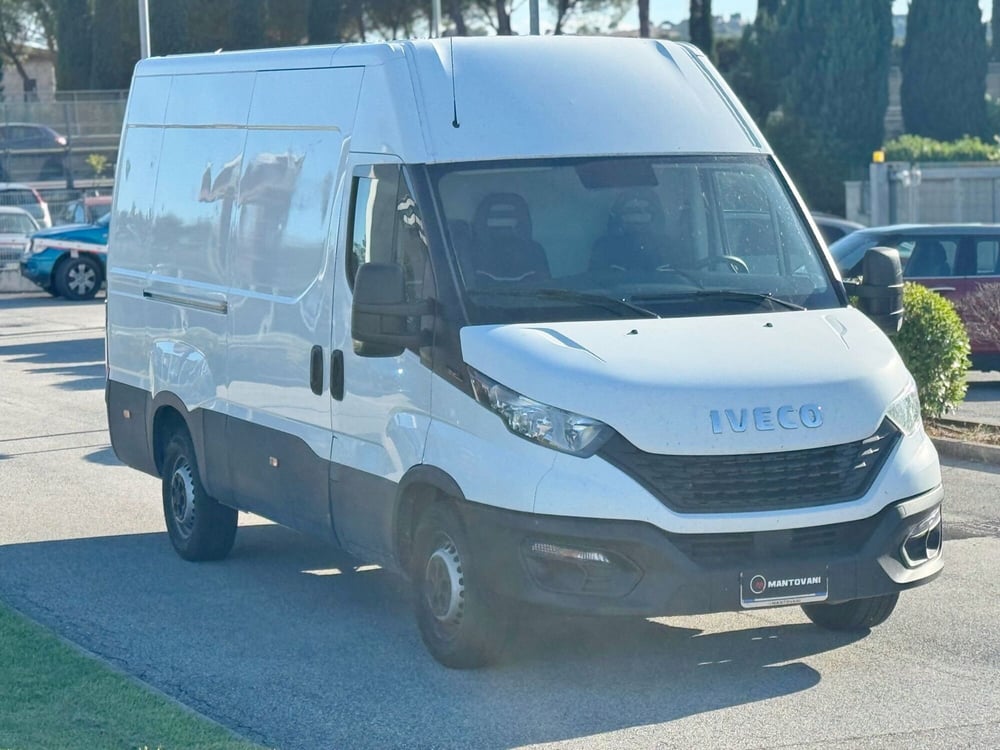 Iveco Daily Furgone usata a Perugia (3)