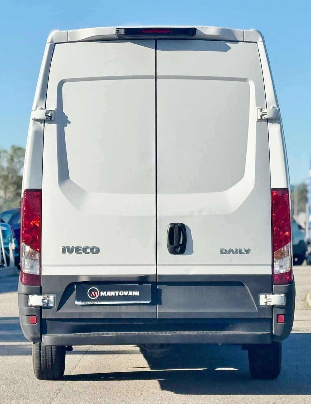 Iveco Daily Furgone usata a Perugia (8)