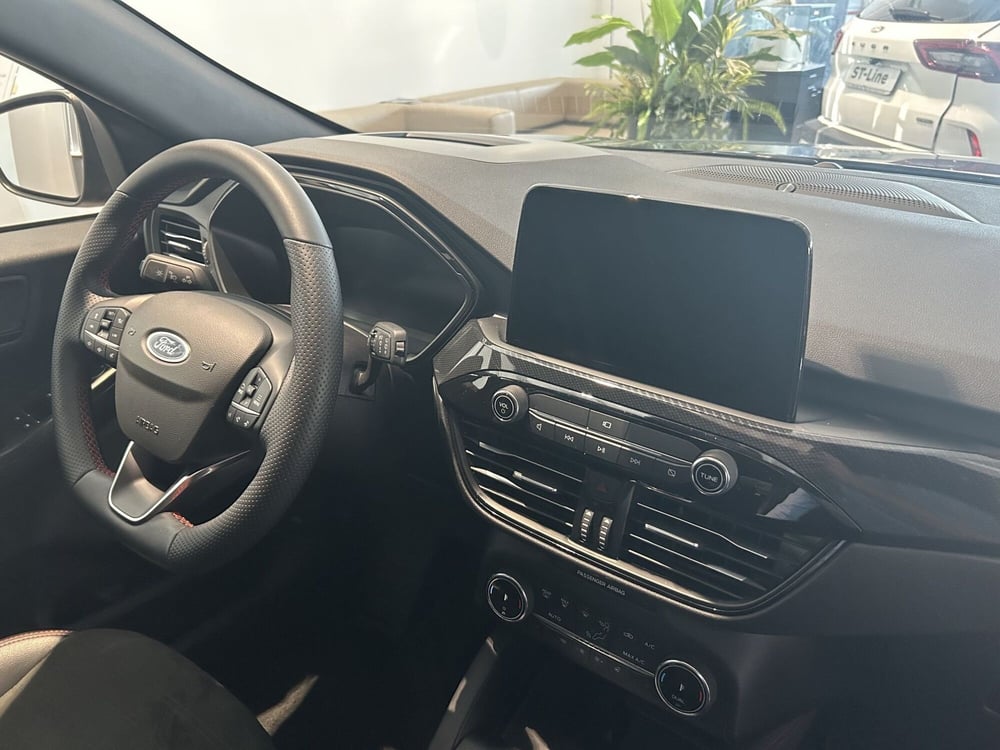 Ford Kuga usata a Vercelli (7)