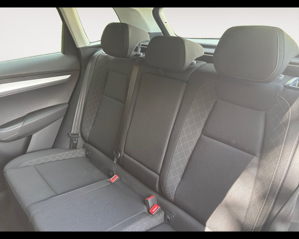 Skoda Karoq usata a Ravenna (13)