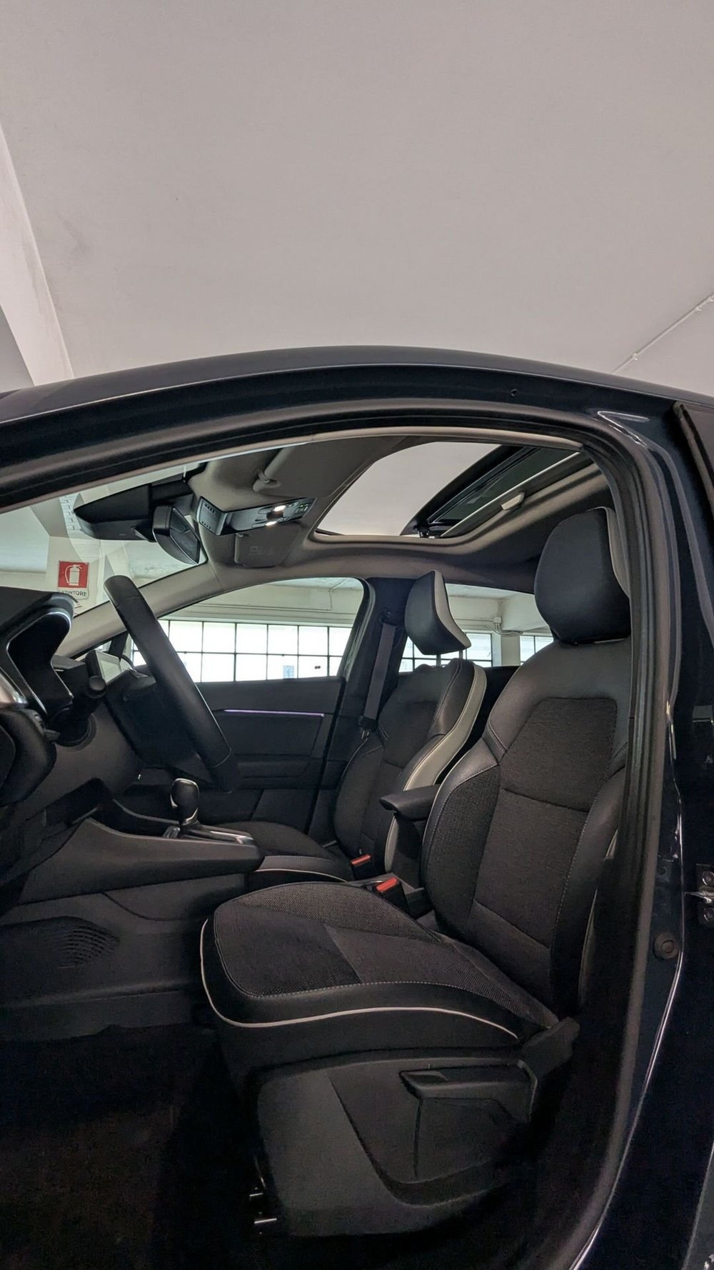 Renault Captur usata a Milano (12)