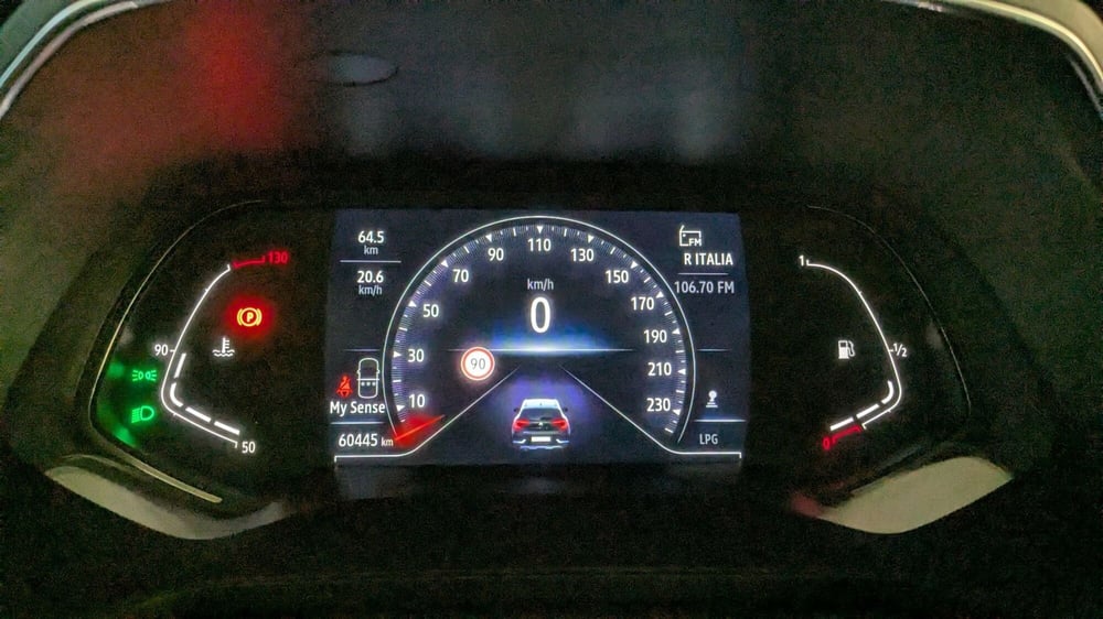 Renault Captur usata a Milano (7)