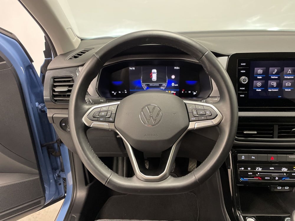 Volkswagen T-Cross usata a Varese (15)
