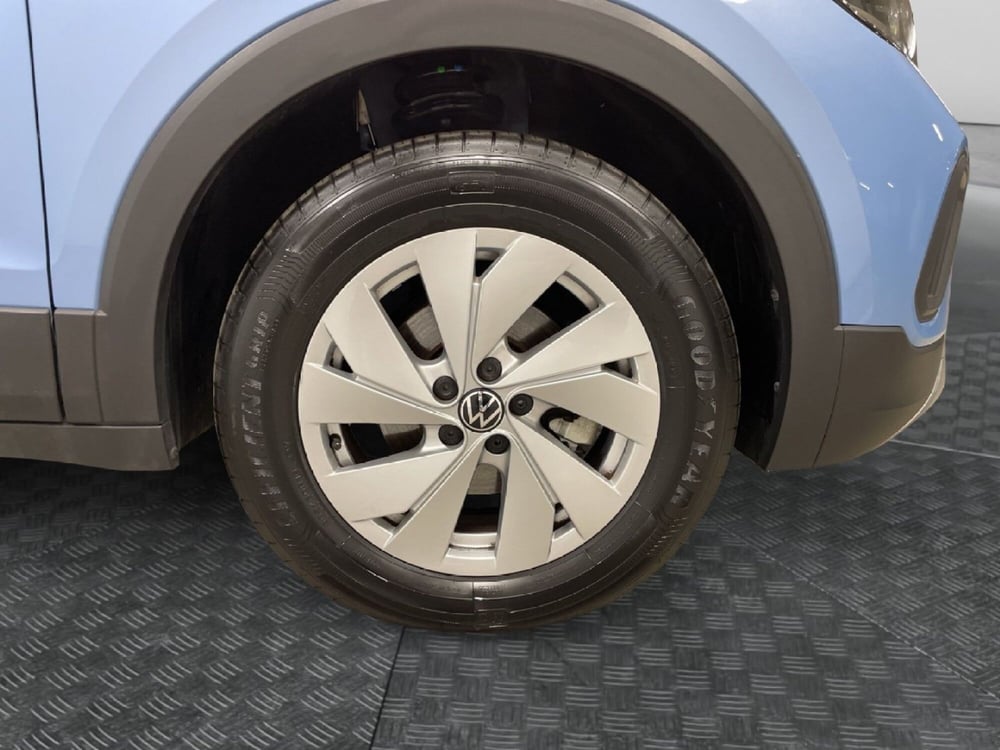 Volkswagen T-Cross usata a Varese (7)