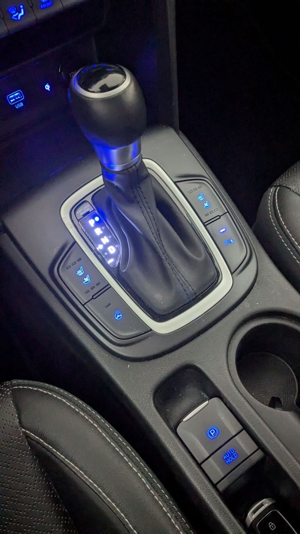 Hyundai Kona usata a Milano (12)
