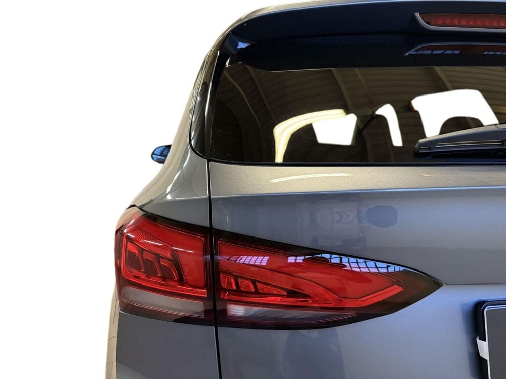 Mg ZS nuova a Milano (15)