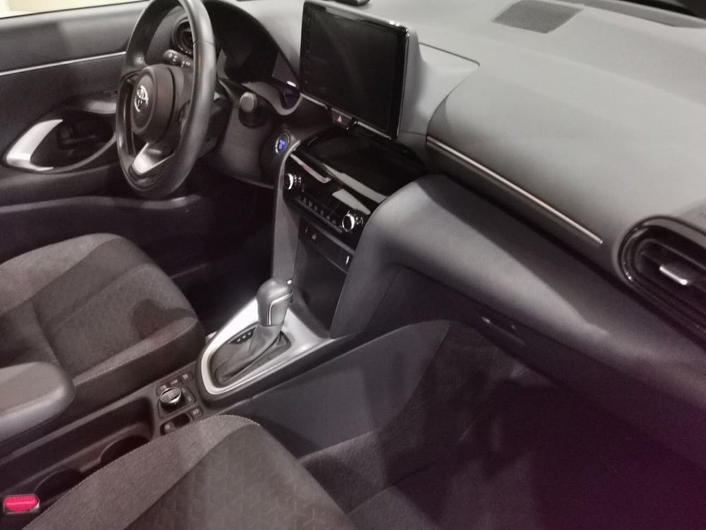 Toyota Yaris Cross usata a Salerno (5)