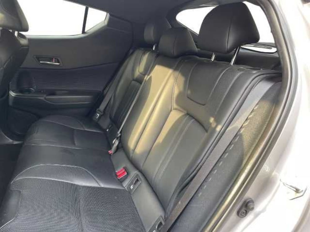 Toyota Toyota C-HR usata a Pistoia (12)