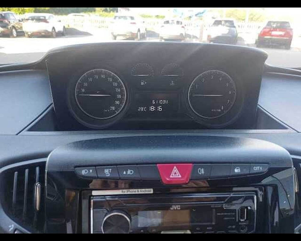 Lancia Ypsilon usata a Venezia (10)