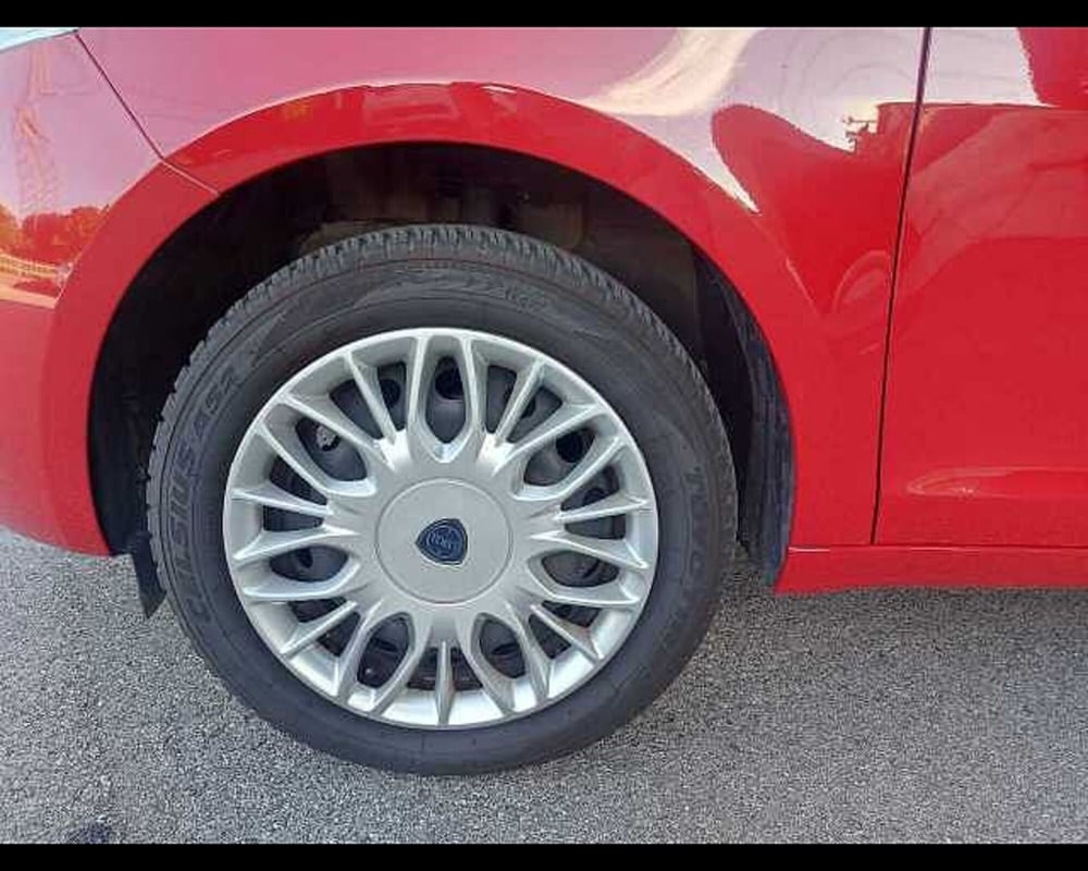 Lancia Ypsilon usata a Venezia (13)