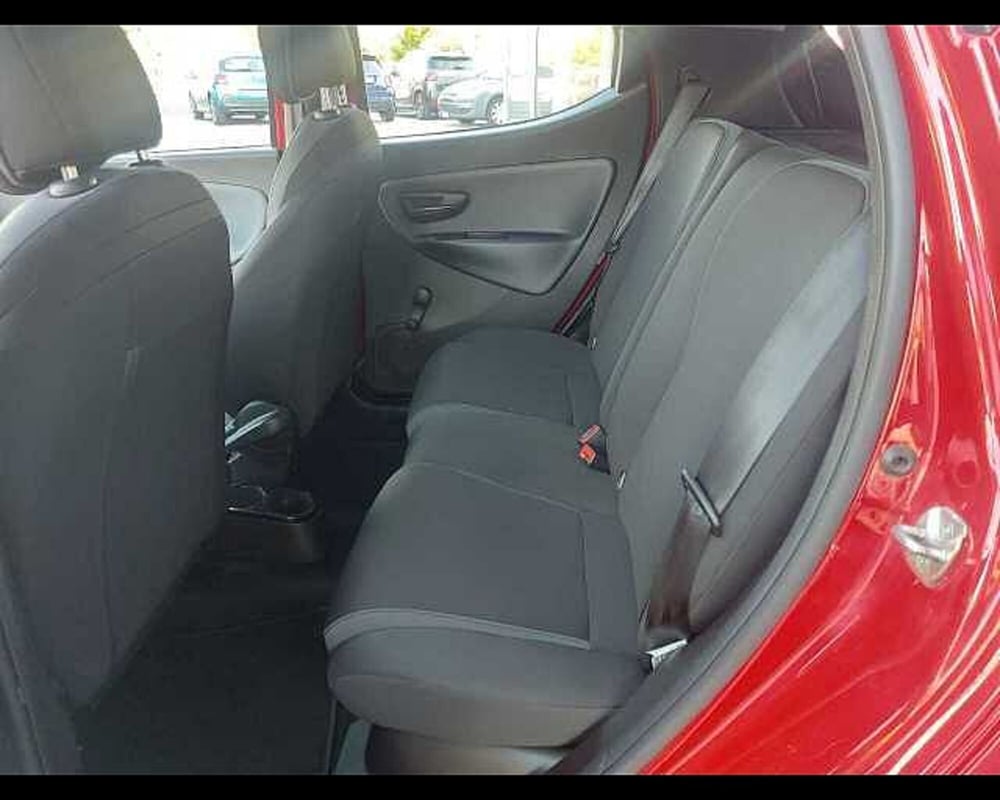 Lancia Ypsilon usata a Venezia (9)