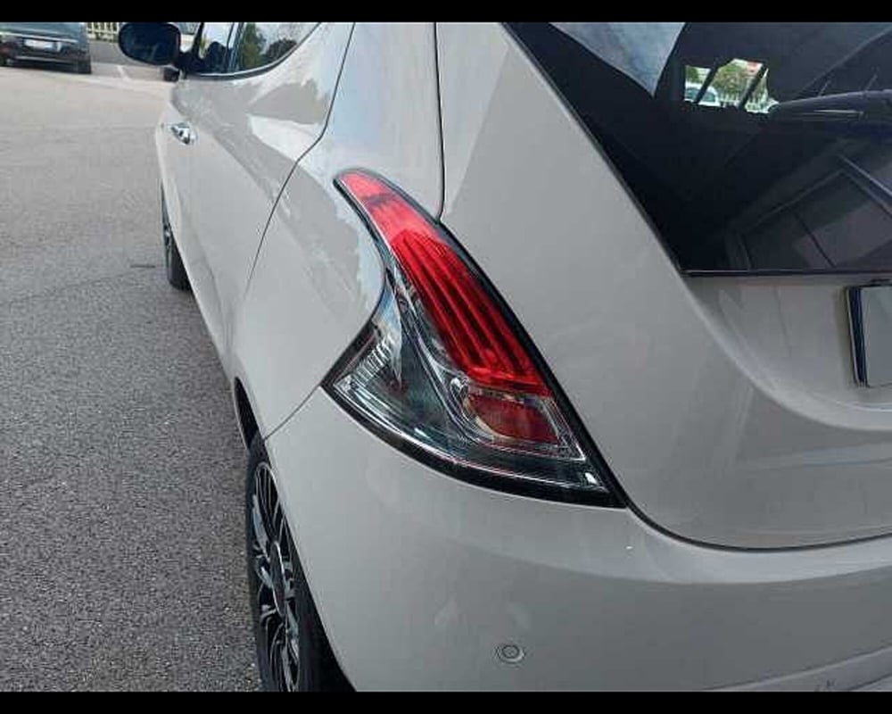 Lancia Ypsilon usata a Venezia (14)