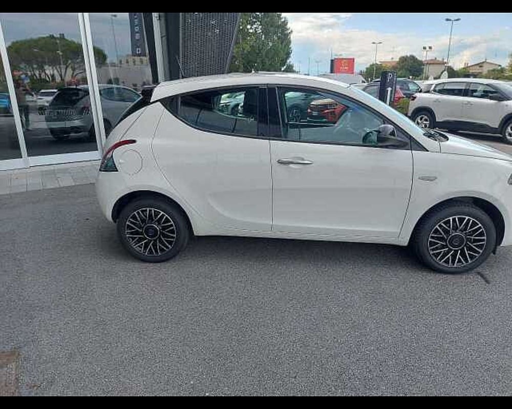 Lancia Ypsilon usata a Venezia (5)