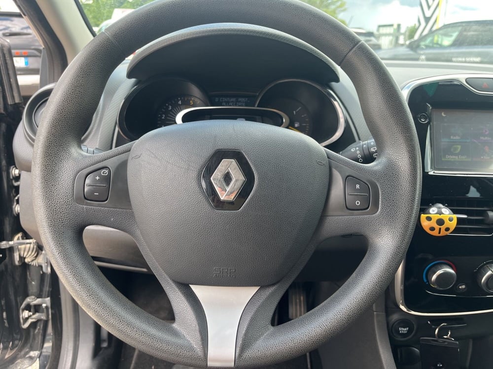 Renault Clio usata a L'Aquila (17)