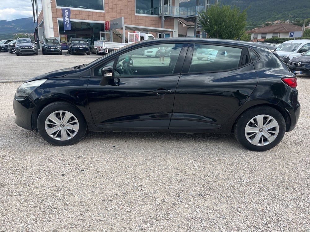 Renault Clio usata a L'Aquila (2)