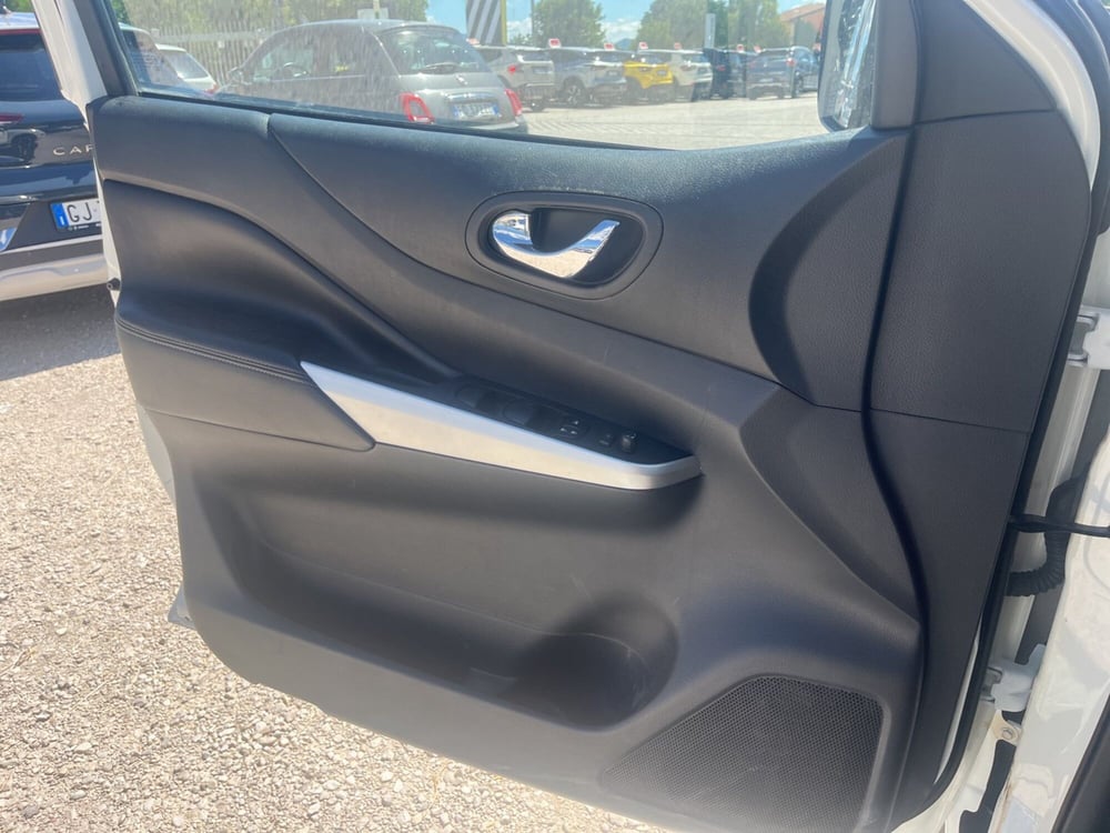 Nissan Navara usata a L'Aquila (16)