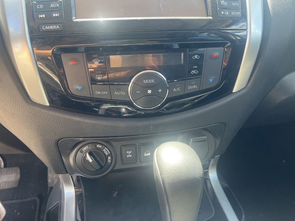 Nissan Navara usata a L'Aquila (17)