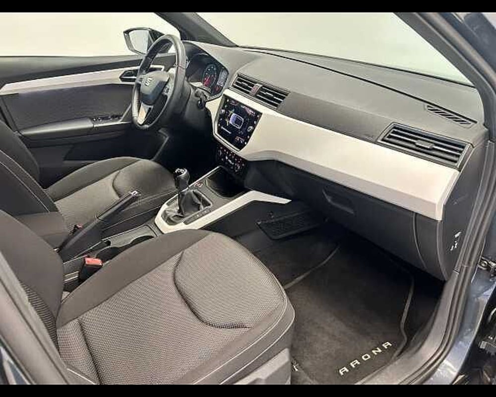 SEAT Arona usata a Milano (11)