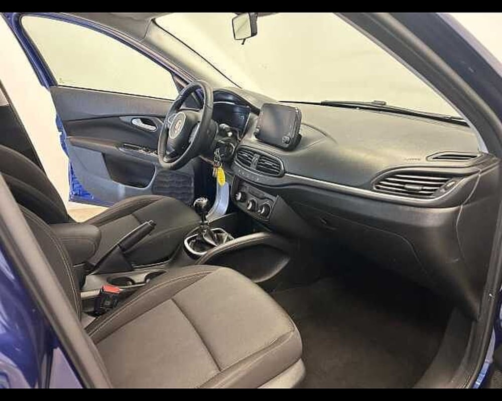 Fiat Tipo Station Wagon usata a Milano (9)
