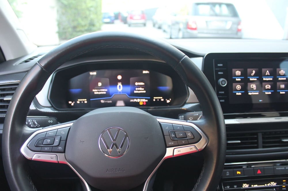Volkswagen T-Cross usata a Cuneo (12)
