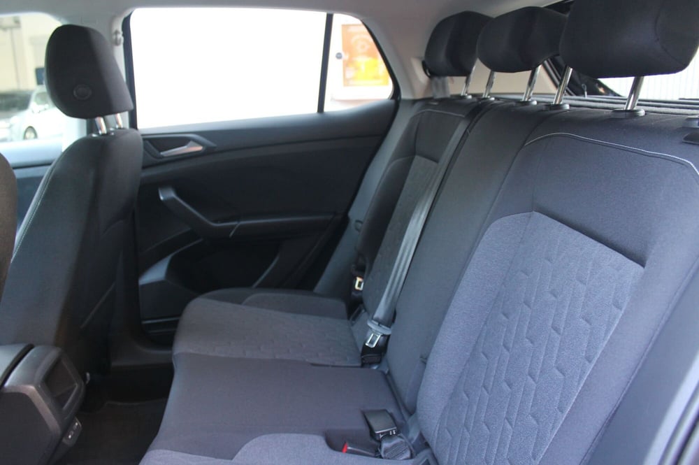 Volkswagen T-Cross usata a Cuneo (7)