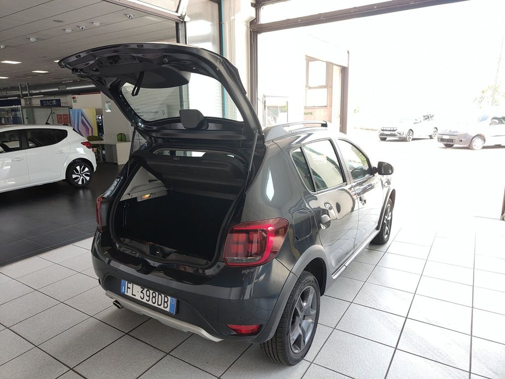 Dacia Sandero usata a Torino (10)