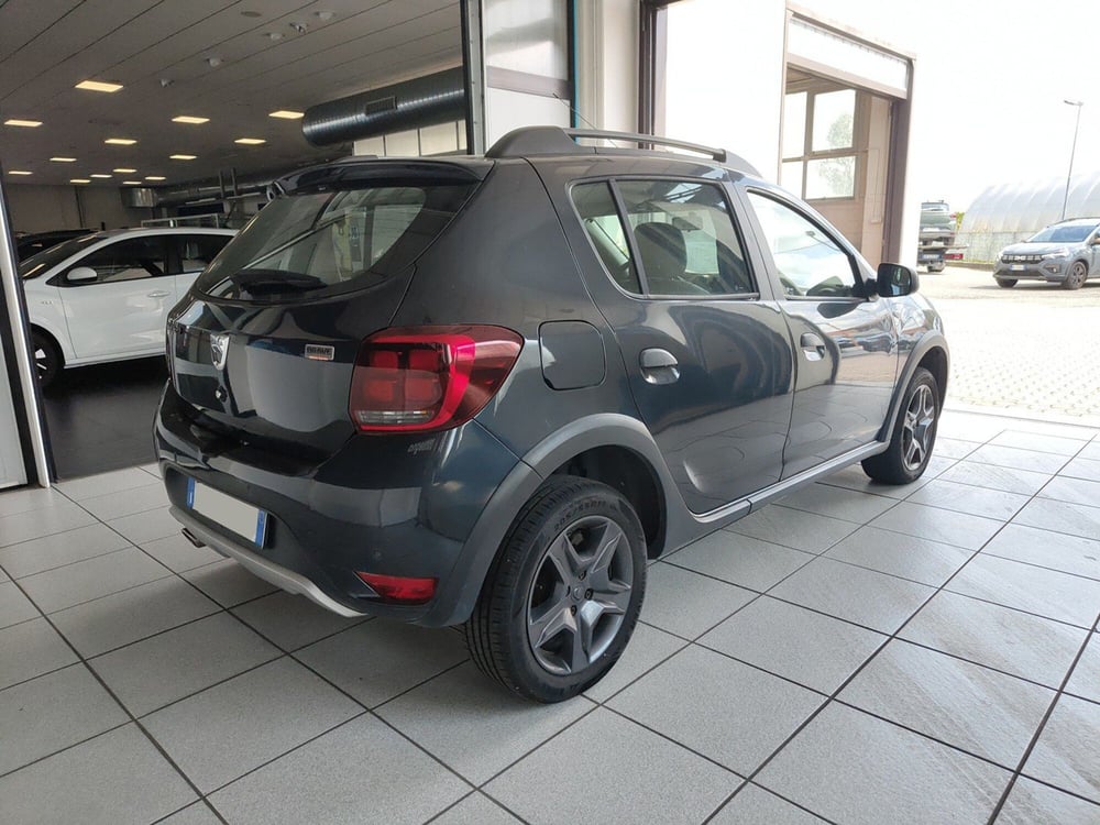 Dacia Sandero usata a Torino (5)