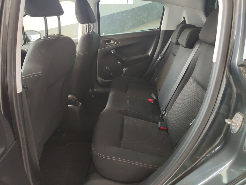 Peugeot 208 usata a Torino (16)