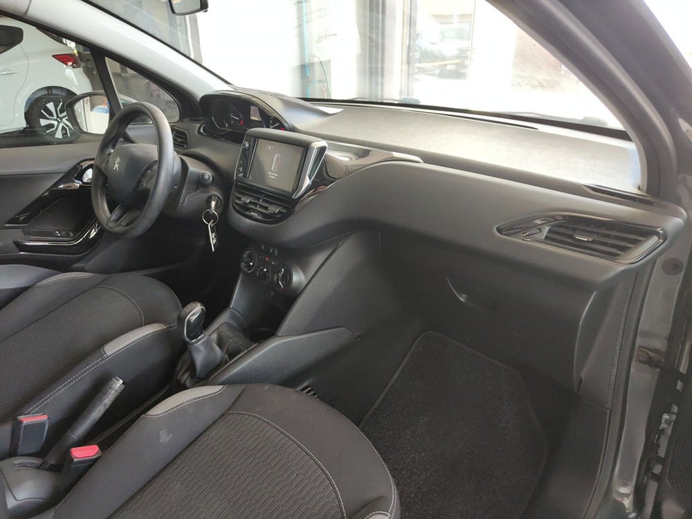 Peugeot 208 usata a Torino (19)