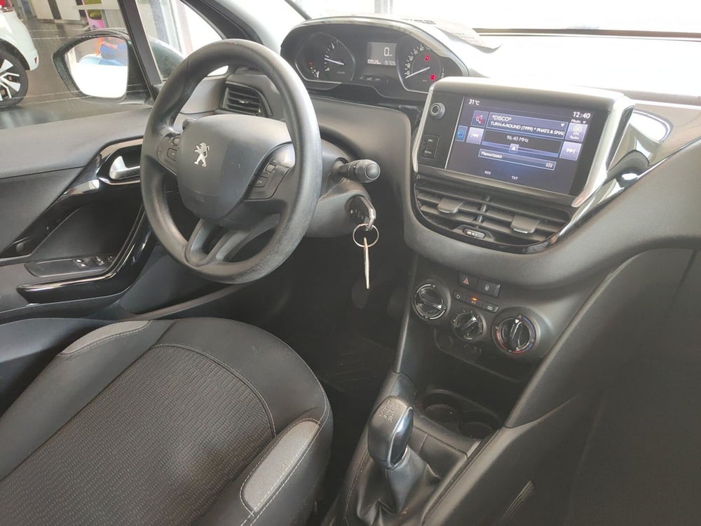 Peugeot 208 usata a Torino (20)