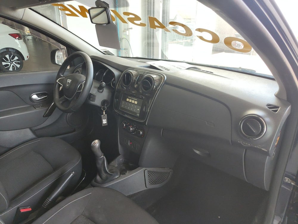 Dacia Logan usata a Torino (20)