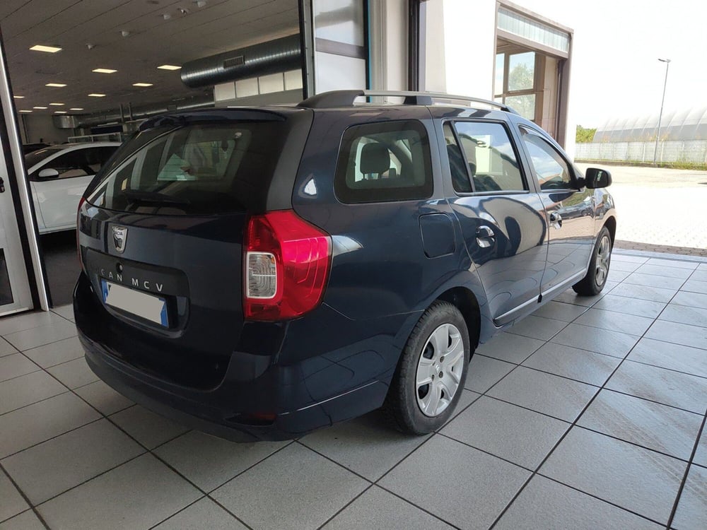Dacia Logan usata a Torino (6)