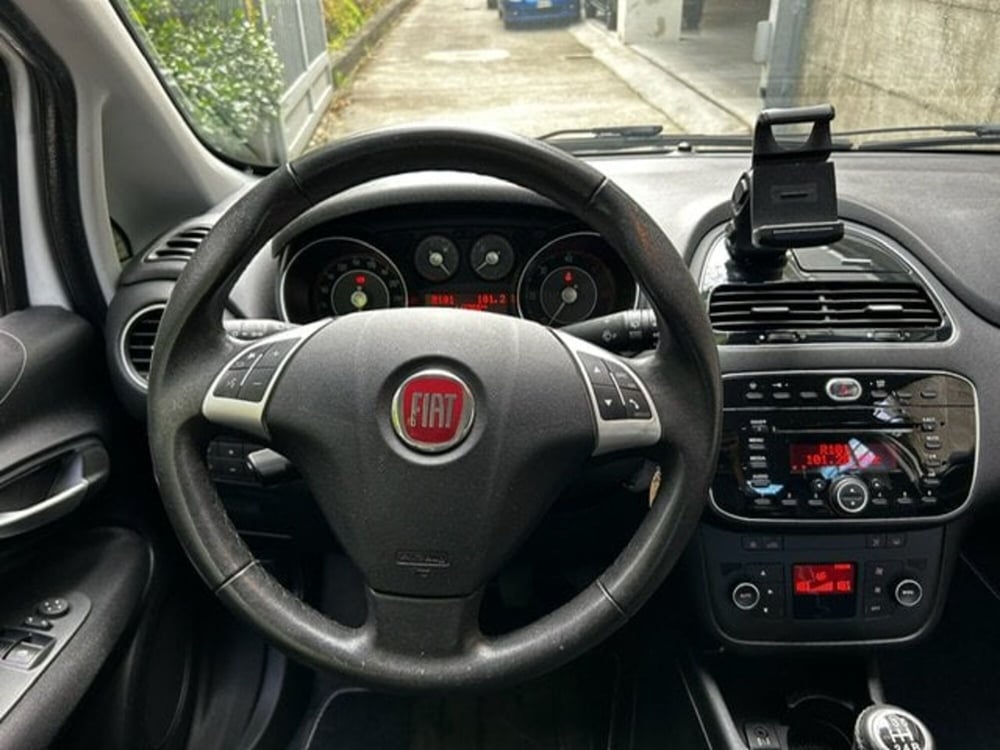 Fiat Punto usata a Vercelli (17)