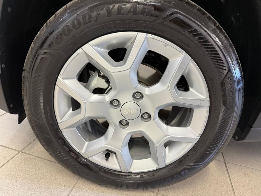 Jeep Avenger usata a Arezzo (15)